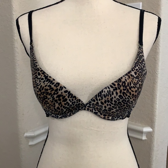 Victoria’s Secret very sexy lace w/animal print push-up bra - Picture 7 of 13